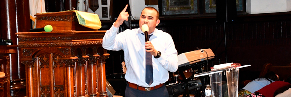 descargar predicas del Pastor Ivan Avelar